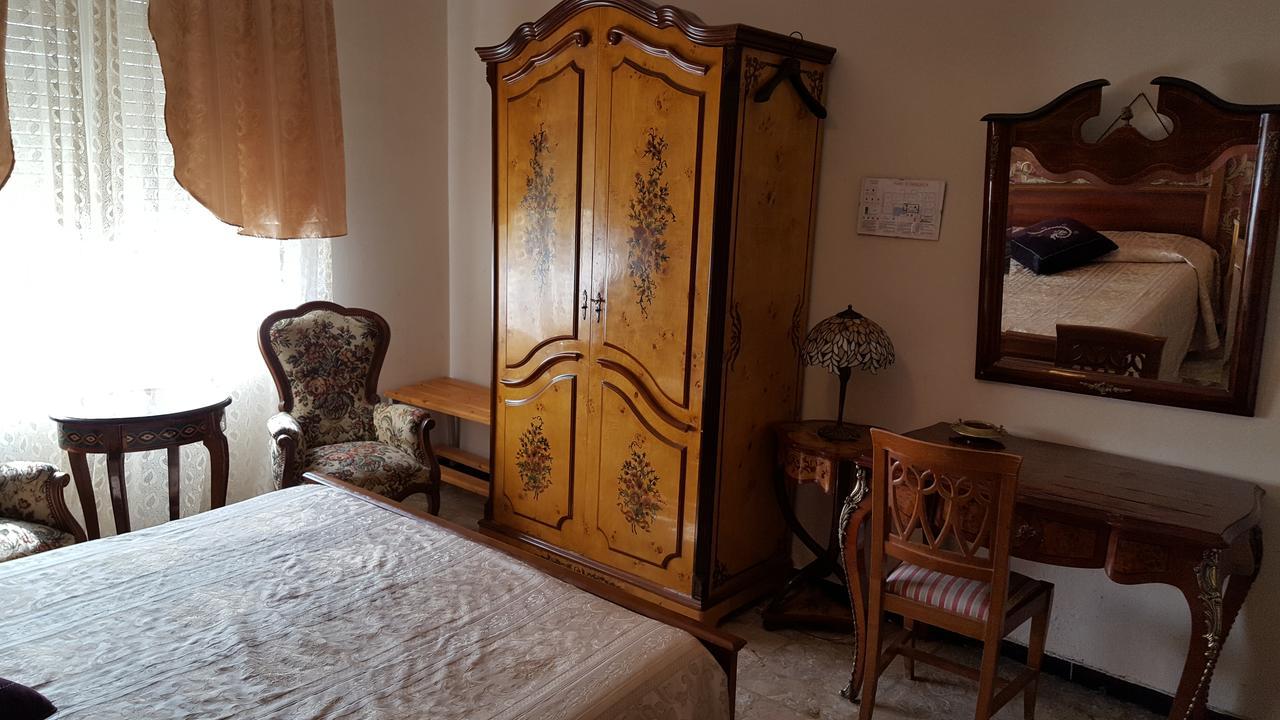 Hotel Royal Alessandria Luaran gambar